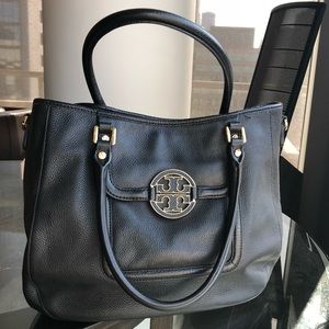 Tory Burch Amanda crossbody satchel